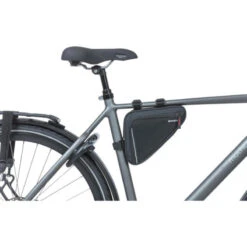 Basil Sport Design - Frametas Triangel M - 1,7 Litres - Noir -Vélos Séries Boutique basil sport design frametas triangel m 17 litres noir 4