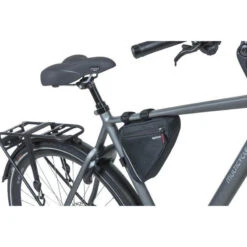 Basil Sport Design - Frametas Triangel M - 1,7 Litres - Noir -Vélos Séries Boutique basil sport design frametas triangel m 17 litres noir 5