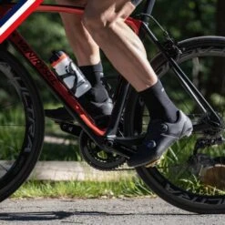Chaussettes De Cyclisme Noire Unie -Vélos Séries Boutique chaussettes de cyclisme noire unie 2