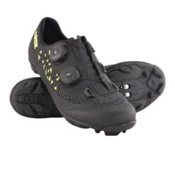 Chaussures VTT Luck Phantom Noir Triangles 11 Chaussures VTT Luck Phantom Noir Triangles -Vélos Séries Boutique chaussures vtt luck phantom noir triangles 2