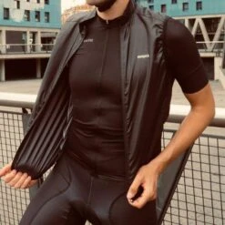 Gilet Et Veste De Pluie Mooquer Team Factory. Léger Et Respirant Avec DWR -Vélos Séries Boutique gilet et veste de pluie mooquer team factory leger et respirant avec dwr 5