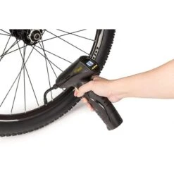 Gonfleur Compresseur Autonome Multi-usages Airman -Vélos Séries Boutique gonfleur compresseur autonome multi usages airman 3