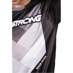 Stay Strong Maillot BMX Manches Longues Staystrong - Chevron Noir -Vélos Séries Boutique maillot bmx manches longues staystrong chevron noir 3