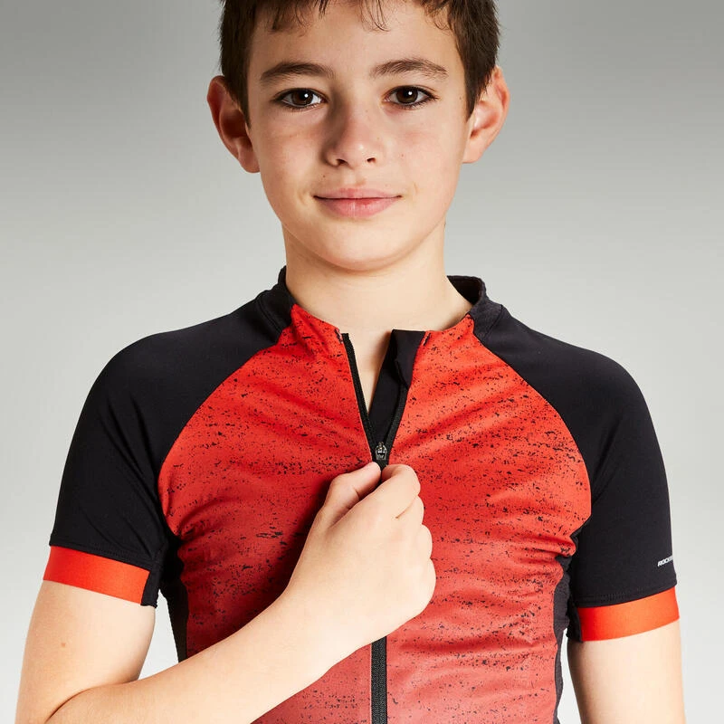 BTWIN Maillot Manches Courtes Vélo Enfant 900 Noir Et Rouge 4 BTWIN Maillot Manches Courtes Vélo Enfant 900 Noir Et Rouge – Image 2