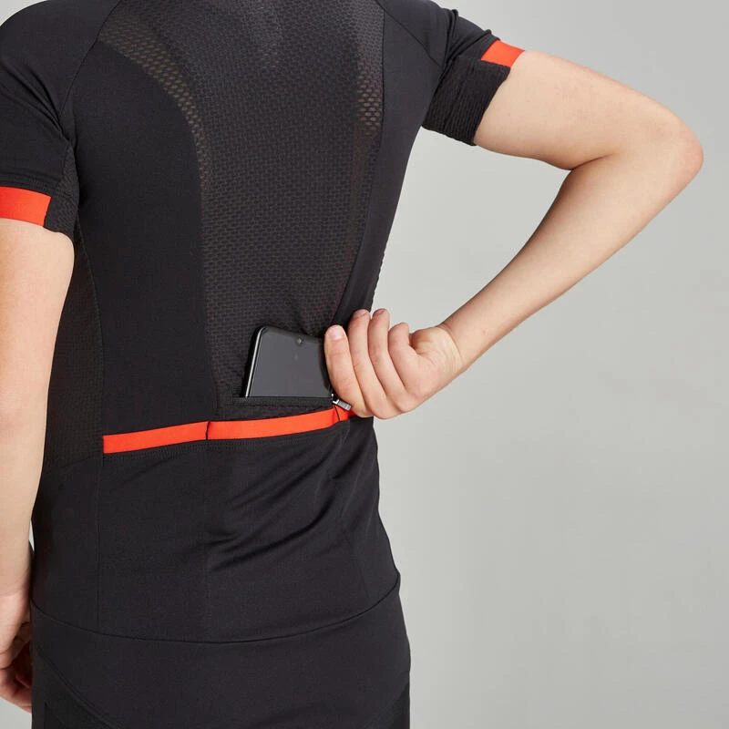 BTWIN Maillot Manches Courtes Vélo Enfant 900 Noir Et Rouge 7 BTWIN Maillot Manches Courtes Vélo Enfant 900 Noir Et Rouge – Image 5