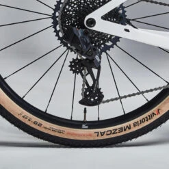 Rockrider VELO VTT Cross Country RACE 900 GX AXS, Roues Mavic Crossmax, Cadre Carbone -Vélos Séries Boutique velo vtt cross country race 900 gx axs roues mavic crossmax cadre carbone 5